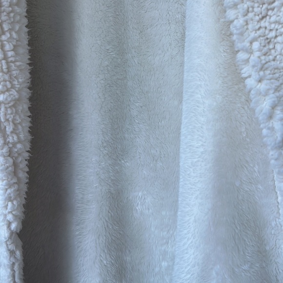 Nordstrom Long Plush Heavyweight Super Soft Winter Robe - Picture 10 of 16